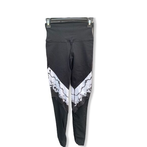 ALO Yoga Tie Dye Workout Pants - Picture 5 of 5